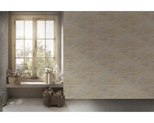 Scène met raam, decoratie en structuurbehang