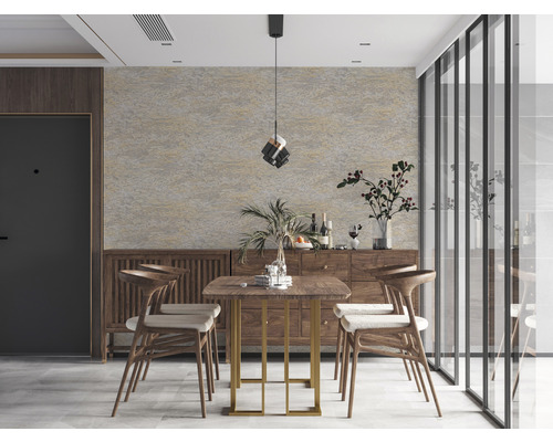 Eetkamer met houten tafel, stoelen en dressoir