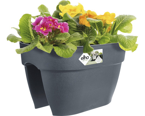 Donkergrijze balkonbak met seizoensbeplanting.