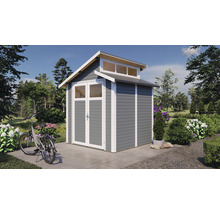Tuinhuis met dubbele deur en bovenlicht in de tuin