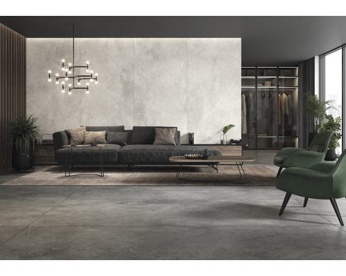 Moderne woonkamer met bank, fauteuils, tapijt en verlichting