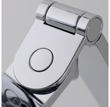 Detailopname van een verchroomd beslag