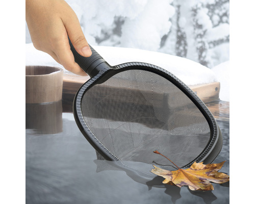 Poolschepnet voor het verwijderen van bladeren en vuil uit het water