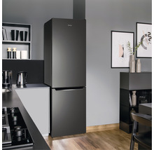 Keuken met Amica koel-vriescombinatie