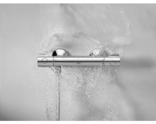 Opbouw douchethermostaat met waterstraal