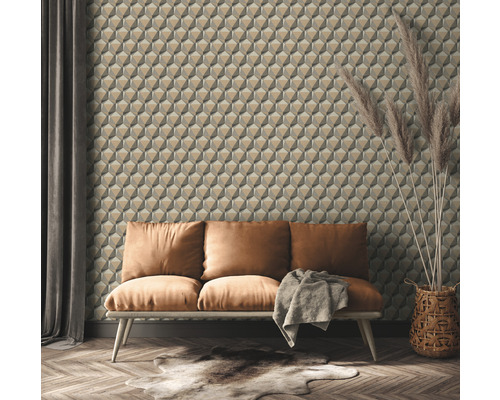 Woonkamer met bank en driedimensionaal geometrisch behang