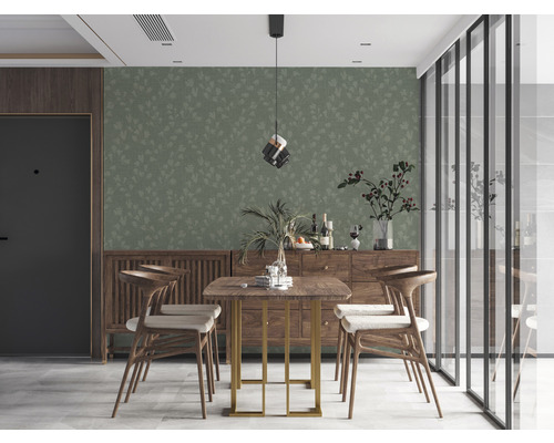 Eetkamer met eettafel, stoelen en dressoir in een lichte en georganiseerde stijl