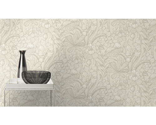 Behang met bloemmotief in interieur