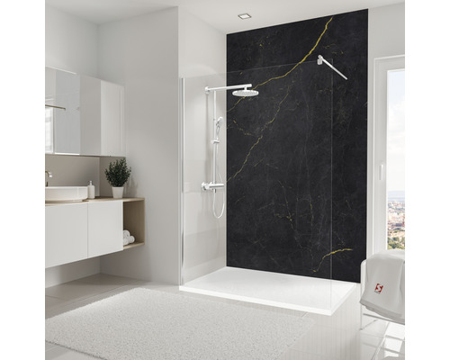 Moderne badkamer met douche, wastafel en zwarte marmeren wand