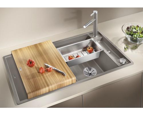 Keukenspoelbak met afdruiprek, snijplank, inzetbak en kraan