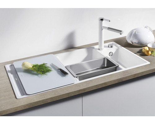 Keuken spoelbak met snijplank, afdruipbak en kraan