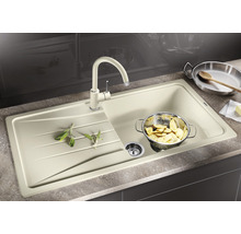 Spoelbak met afdruiprek en kraan