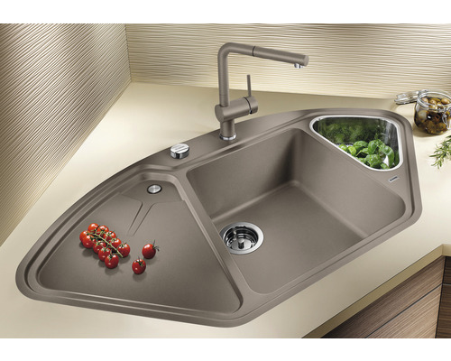 Hoekspoelbak met kraan, afdruiprek en groentestation