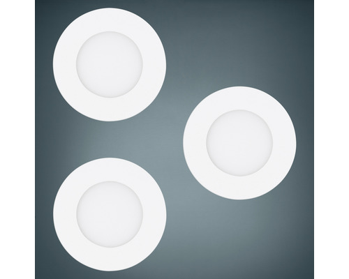 Drie ronde inbouwspots