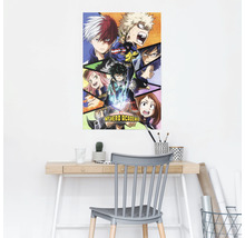 Anime muurposter met ''My Hero Academia'' ontwerp boven een bureau