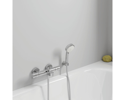 Opbouw douchearmatuur met handdouche aan de badrand