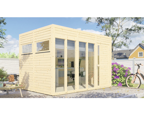 Houten tuinhuis met ramen en deur