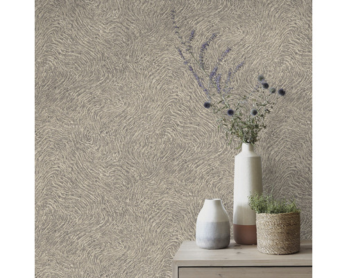 Behang met abstract patroon aan de muur