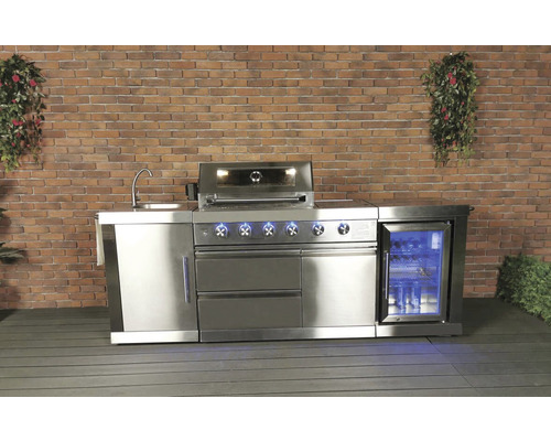 Roestvrijstalen buitenkeuken met spoelbak, barbecue, laden en drankenkoelkast