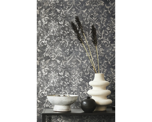 Decoratief behang met patroon en vazen als kamerdecoratie