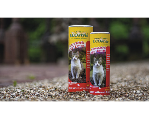 Twee verpakkingen kattenafweermiddel Katten Schrik