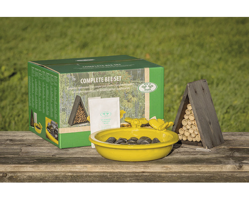 Complete bijenset met insectenhotel, waterbak, stenen en zaadzakje