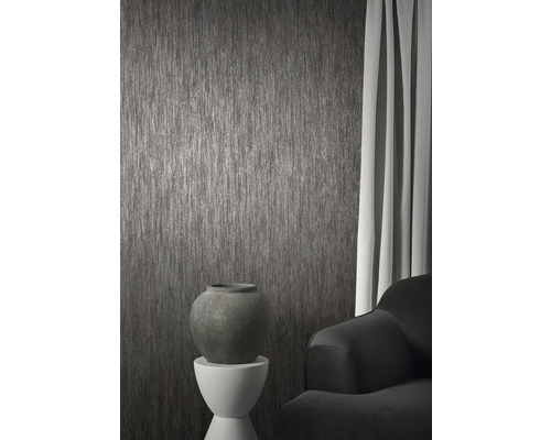 Kameroverzicht met structuurbehang, bloemenvaas en gordijn