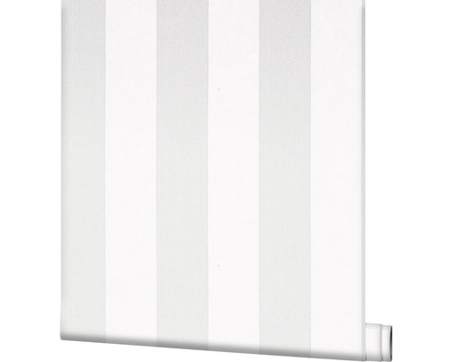 Rol behang met streepmotief