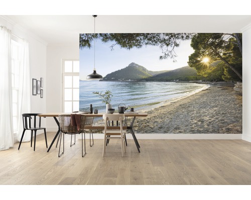 Kamer met fotobehang van een kustlandschap met strand