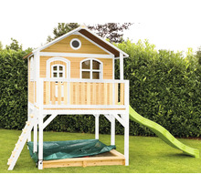 Speelhuis met glijbaan en zandbak voor de tuin
