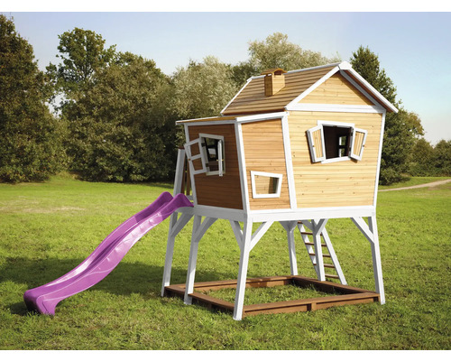 Houten boomhut met glijbaan en zandbak voor de tuin