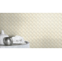 Beige behang met geometrische vormen in een kamer