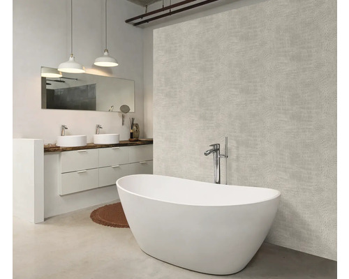 Moderne badkamer met vrijstaand bad, wastafelmeubel met twee wastafels en groot behang