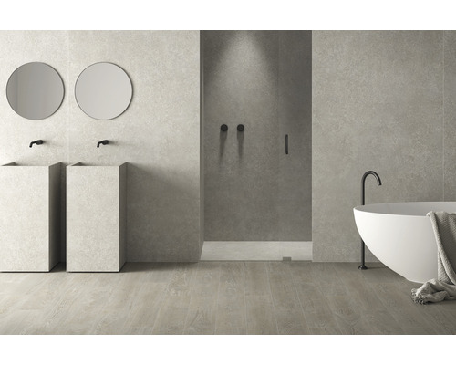 Moderne badkamer met douche, bad en twee wastafels