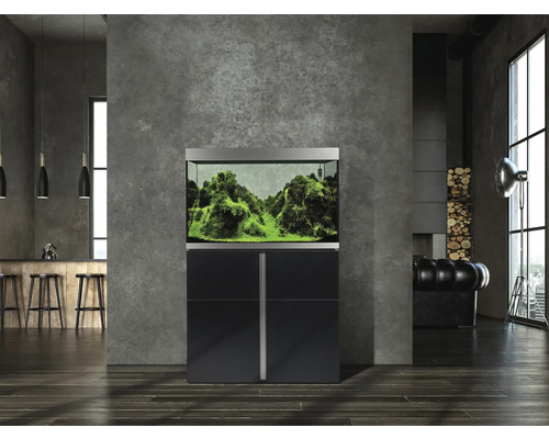 Aquarium met onderkast in een modern ingerichte ruimte.