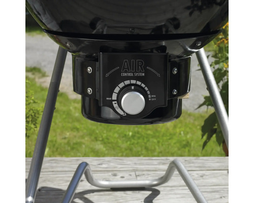 Detailweergave van het luchtregelsysteem van een bolbarbecue