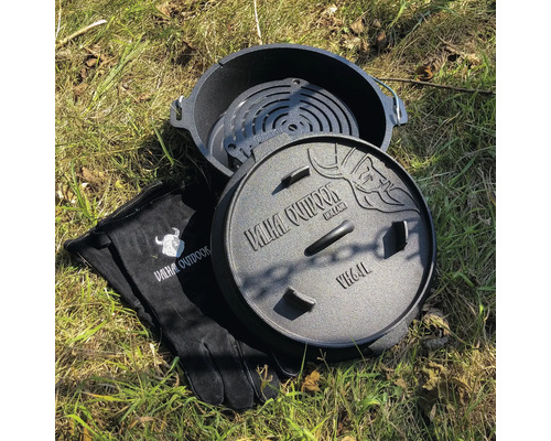 Gietijzeren pan met deksel, rooster en ovenwanten voor buiten