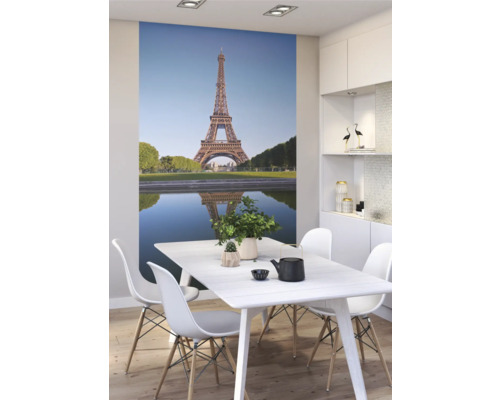 Eetkamer met fotobehang van de Eiffeltoren