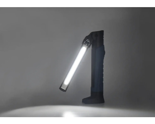 LUMAKPRO Oplaadbare accu LED werklamp 60-700 lm daglichtwit zwart LUMAKPRO Oplaadbare accu LED werklamp 60-700 lm daglichtwit zwart