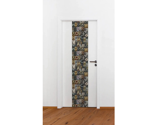 Kamerdeur met letterpatroon