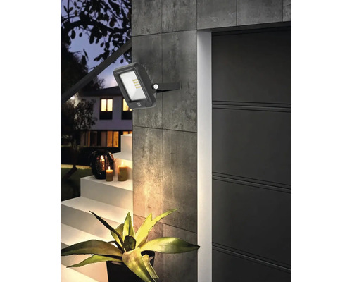 LED-buitenstraler voor het verlichten van huis en tuin