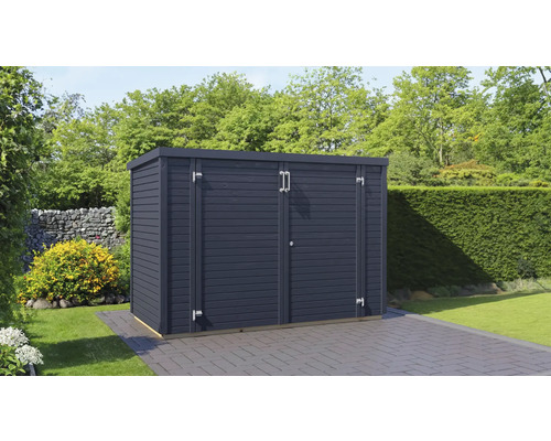 Tuinscène met houten tuinhuis