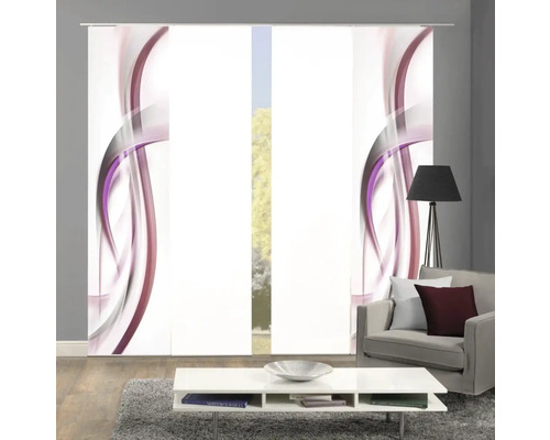 Schuifgordijnen met abstract patroon in een woonkamer