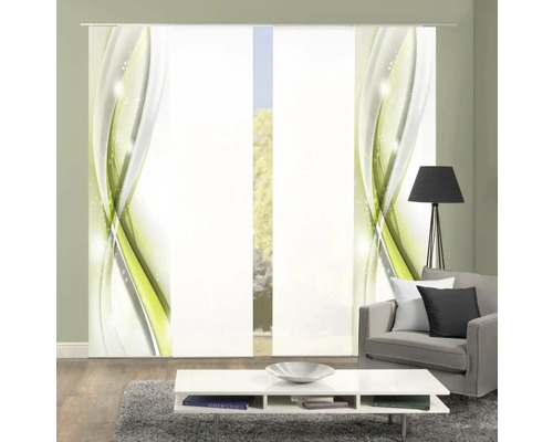 Decoratieve gordijnen met abstracte patronen in de woonkamer