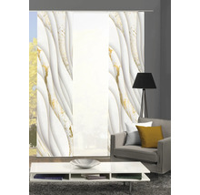 Woonkamer met schuifpaneel met abstract patroon in wit en goud