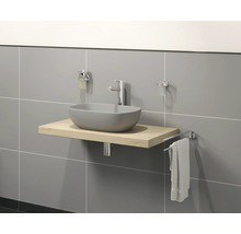 Badkamermeubel met opzetwastafel, kraan, zeepdispenser, tandenborstelbeker en handdoekhouder voor betegelde wand