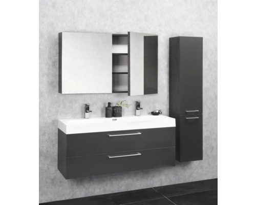 Badkamerset met wastafelonderkast, wastafel, spiegelkast en hoge kast voor een georganiseerde en stijlvolle badkamer