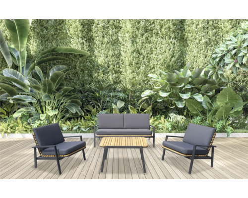 Tuinmeubelset met bank, twee stoelen en tafel voor plantenwand