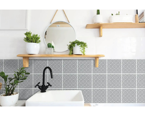 D-C-FIX Plaktegel PVC zelfklevend lina grijs 15,2x15,2 cm 6 stuks Badkamer met wastafel, kraan, spiegel, planken en tegelstickers met geometrisch patroon