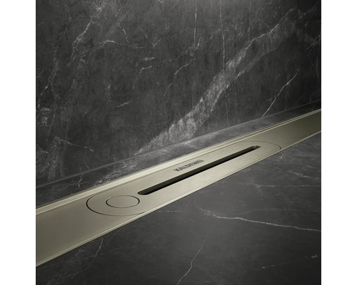 Kaldewei douchegoot in badkamer met donker marmer